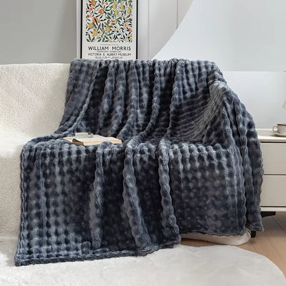 Luxury 100% Polyester Faux Rabbit Fur Blanket Cozy Warm Thicken Flannel Fleece Mink Knitted Cover for Winter King Character