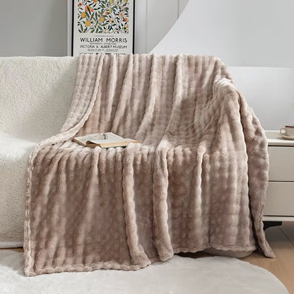 Luxury 100% Polyester Faux Rabbit Fur Blanket Cozy Warm Thicken Flannel Fleece Mink Knitted Cover for Winter King Character