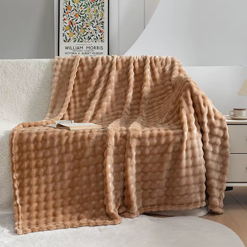 Luxury 100% Polyester Faux Rabbit Fur Blanket Cozy Warm Thicken Flannel Fleece Mink Knitted Cover for Winter King Character